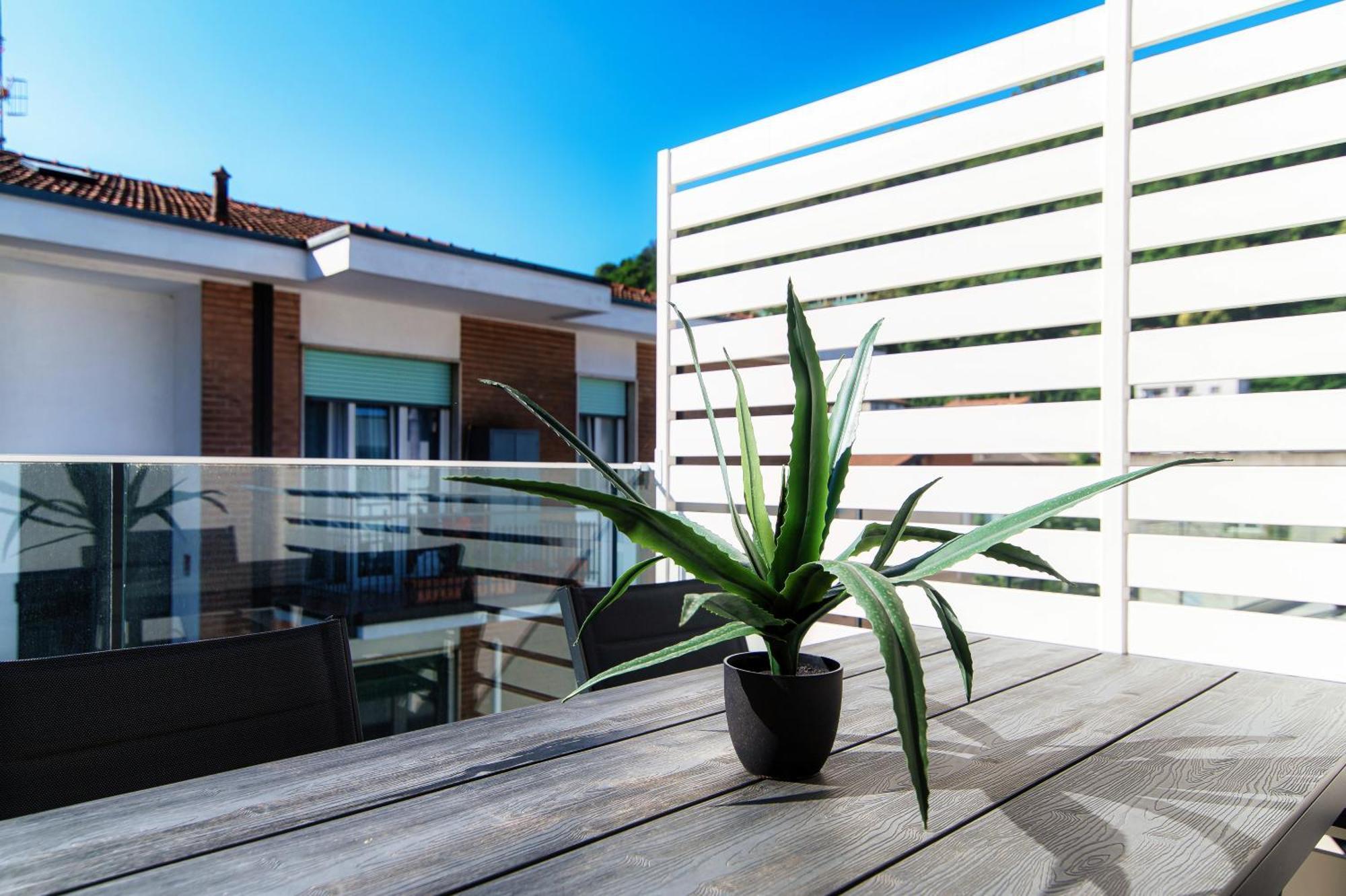Lario Suite Apartments By Quokka 360 - With Parking Next To Como City Exterior foto