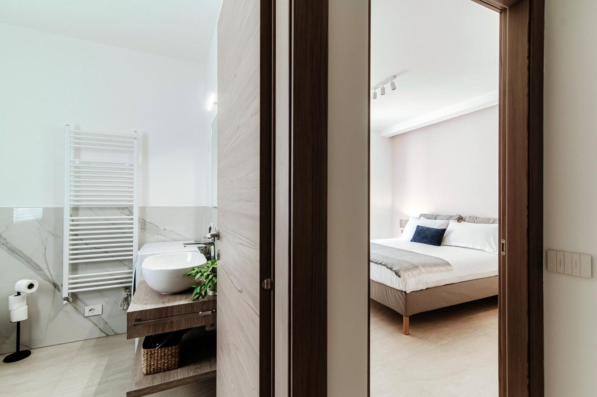 Lario Suite Apartments By Quokka 360 - With Parking Next To Como City Exterior foto